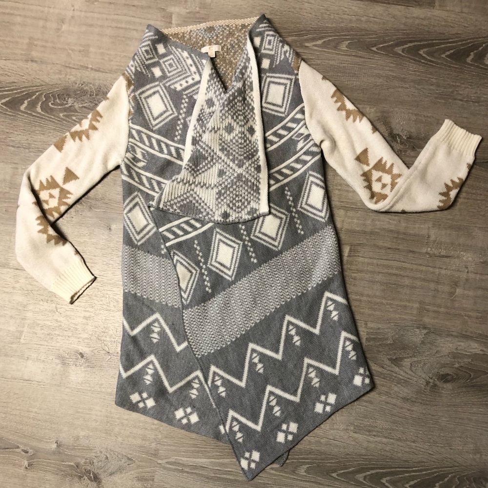 " C " AZTEC DRAPE OPEN FRONT CARDIGAN